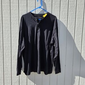 L.L. Bean Men's Black Long Sleeve Shirt
